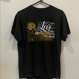 Black 'Love for the Streets' Graphic Tee Marilyn Monroe large